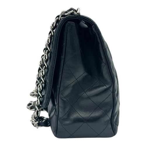 Classic Shoulder Bag Maxi Black in Lambskin, Silver hardware