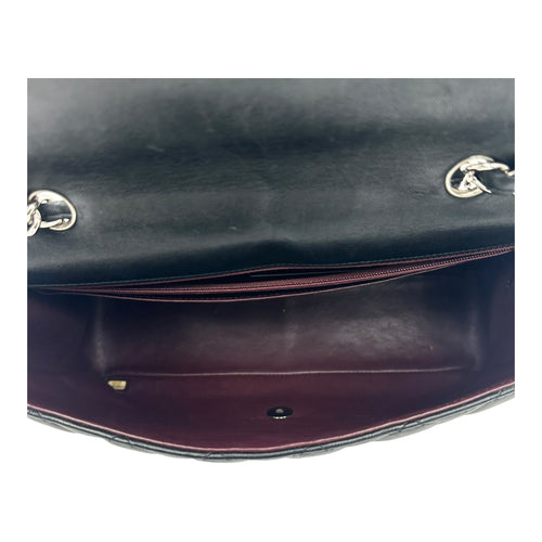 Classic Shoulder Bag Maxi Black in Lambskin, Silver hardware
