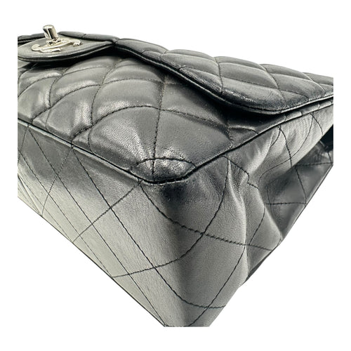 Classic Shoulder Bag Maxi Black in Lambskin, Silver hardware