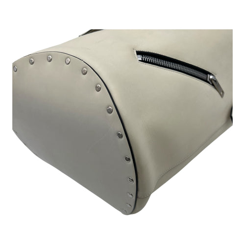 Biker Bucket Bag White in Calfskin, Silver hardware