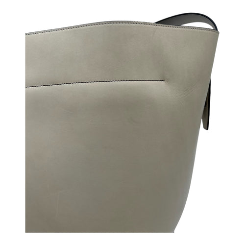 Biker Bucket Bag White in Calfskin, Silver hardware