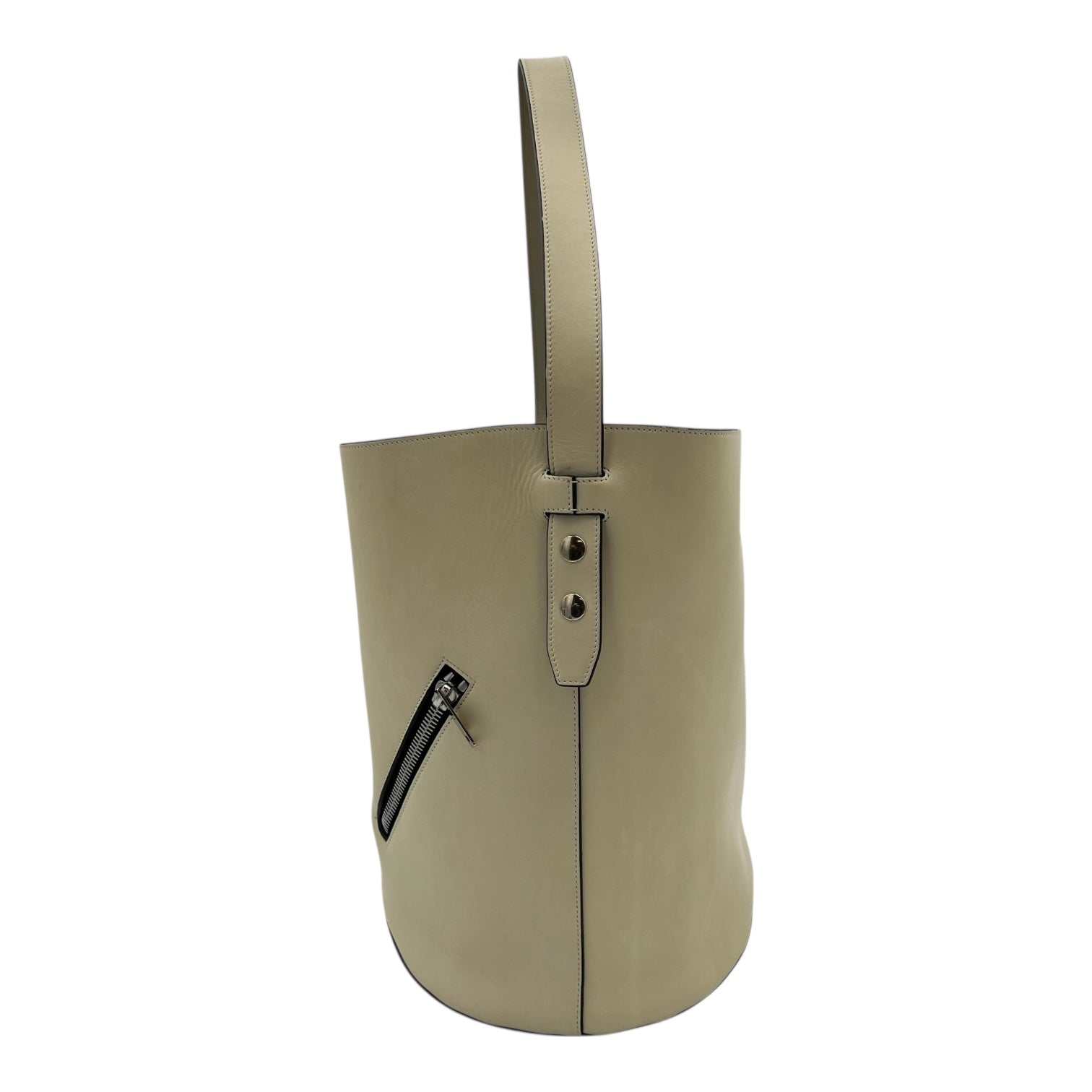Biker Bucket Bag White in Calfskin, Silver hardware