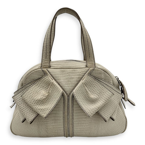Sac Y-Bow Shoulder Bag White in Embossed Calfskin, Silver hardware