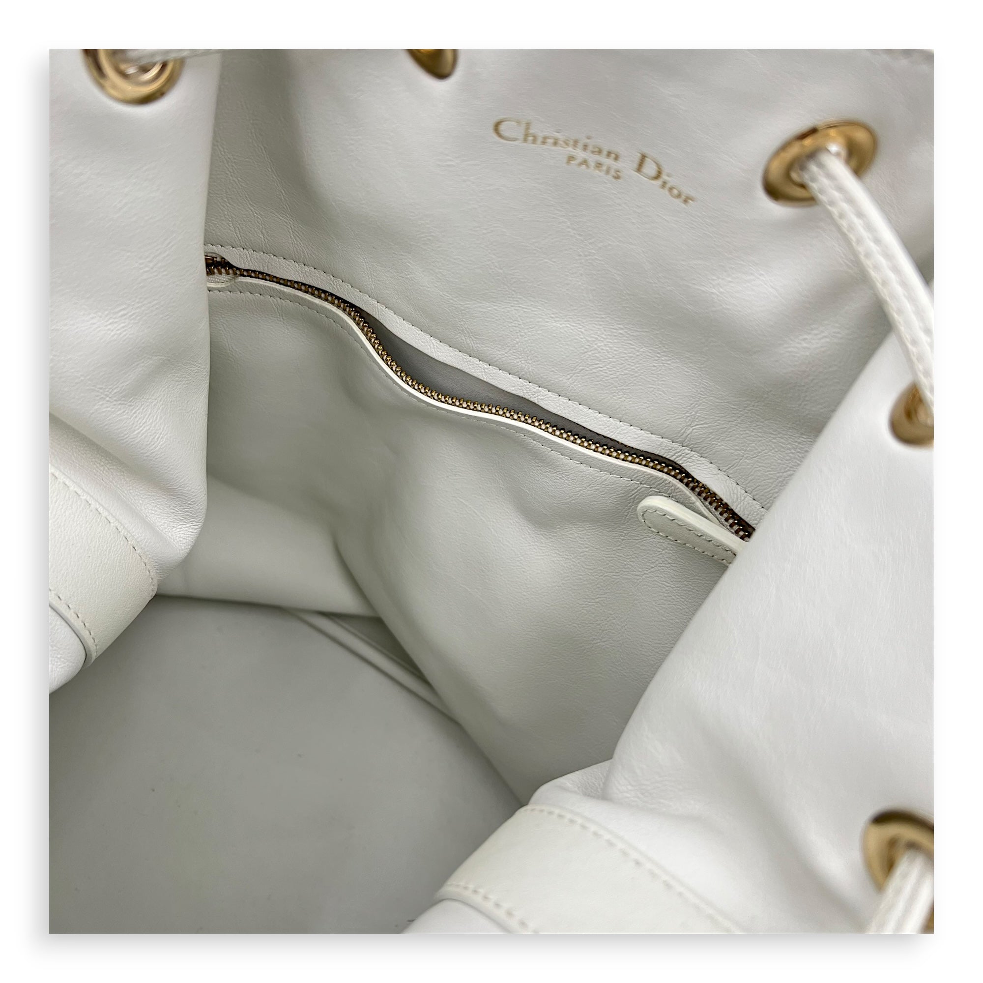 Paradise Bubble Bucket Bag White in Calfskin, Gold hardware