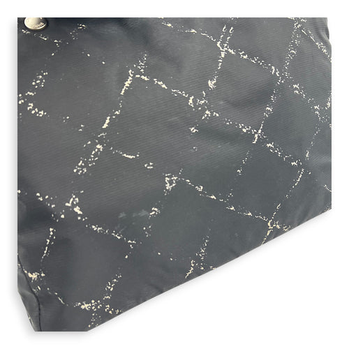 Vintage Travel Line Tote Bag Black in Nylon, Silver hardware