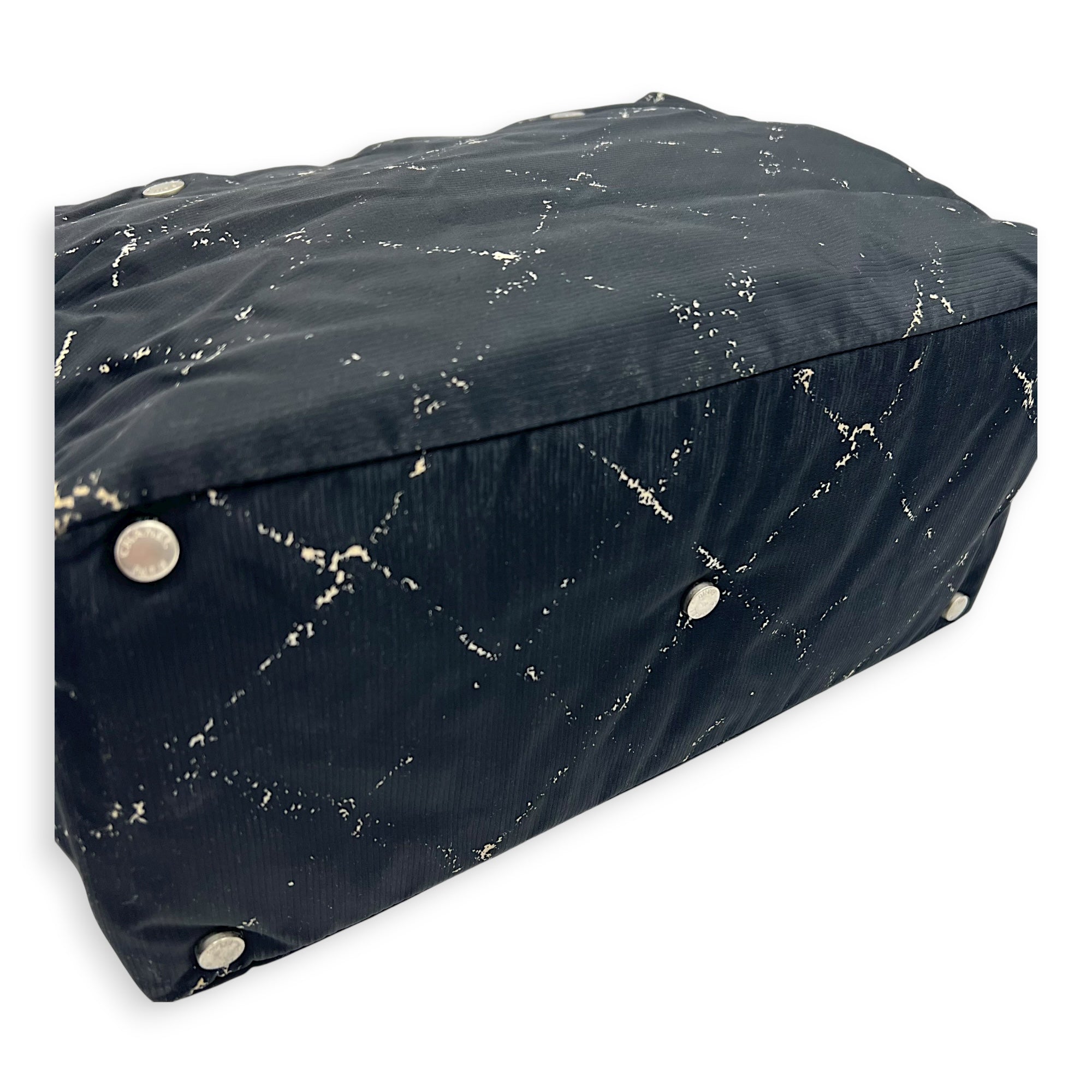 Vintage Travel Line Tote Bag Black in Nylon, Silver hardware