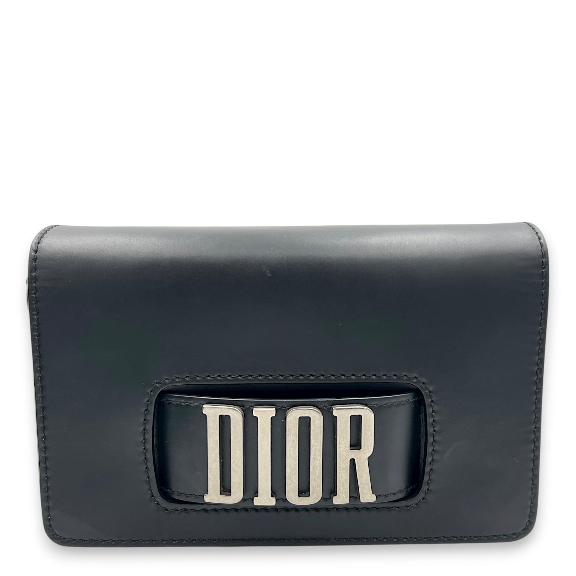 Dio(r)evolution Shoulder Bag Black in Calfskin, Silver hardware