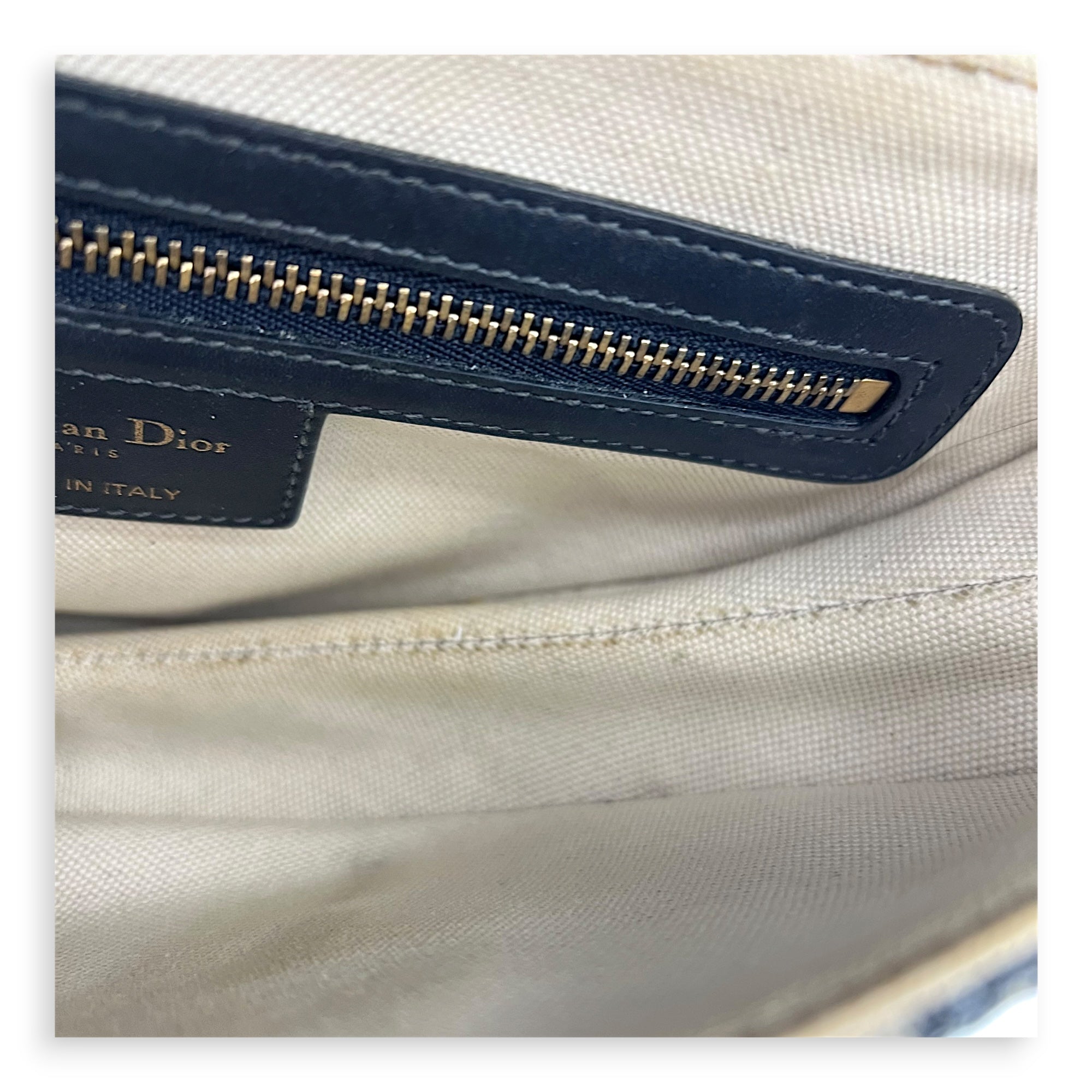 Saddle Shoulder Bag Medium Blue in Jacquard, Gold hardware