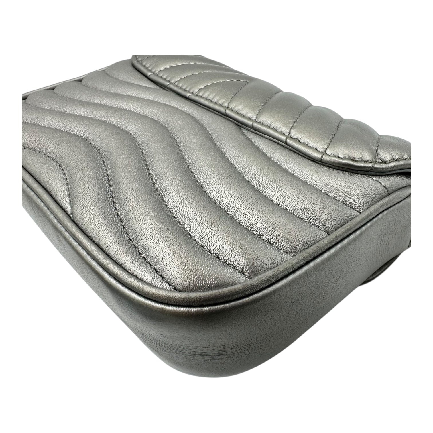 New Wave Crossbody Bag Silver in Calfskin, Gold hardware