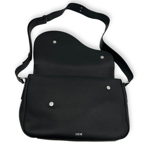 Saddle Messenger Black in Calfskin, Silver hardware