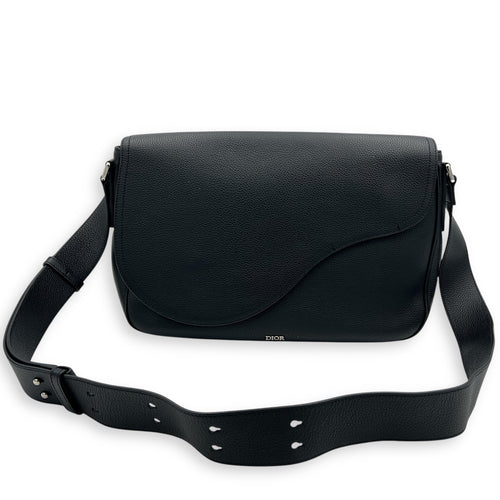 Saddle Messenger Black in Calfskin, Silver hardware
