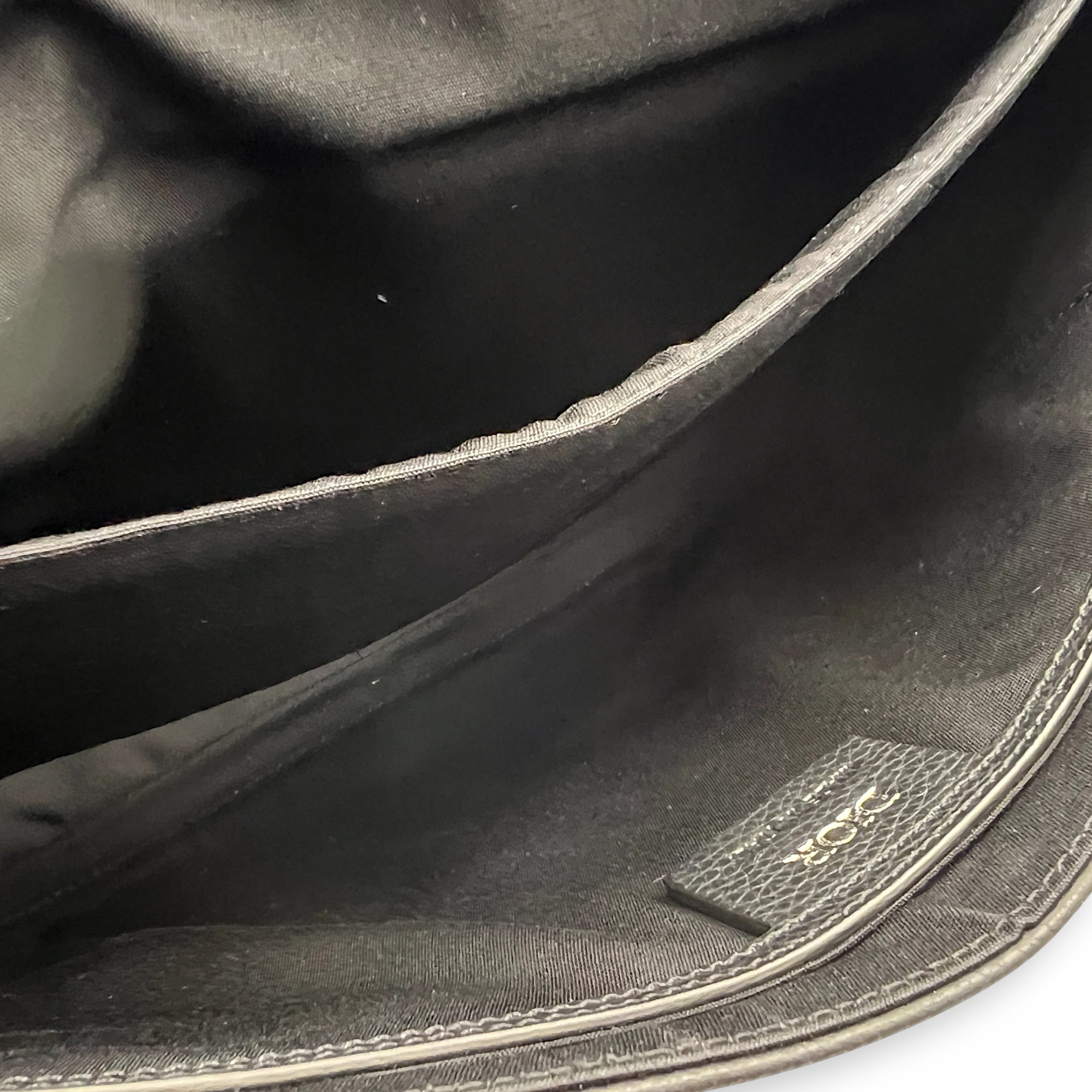 Saddle Messenger Black in Calfskin, Silver hardware