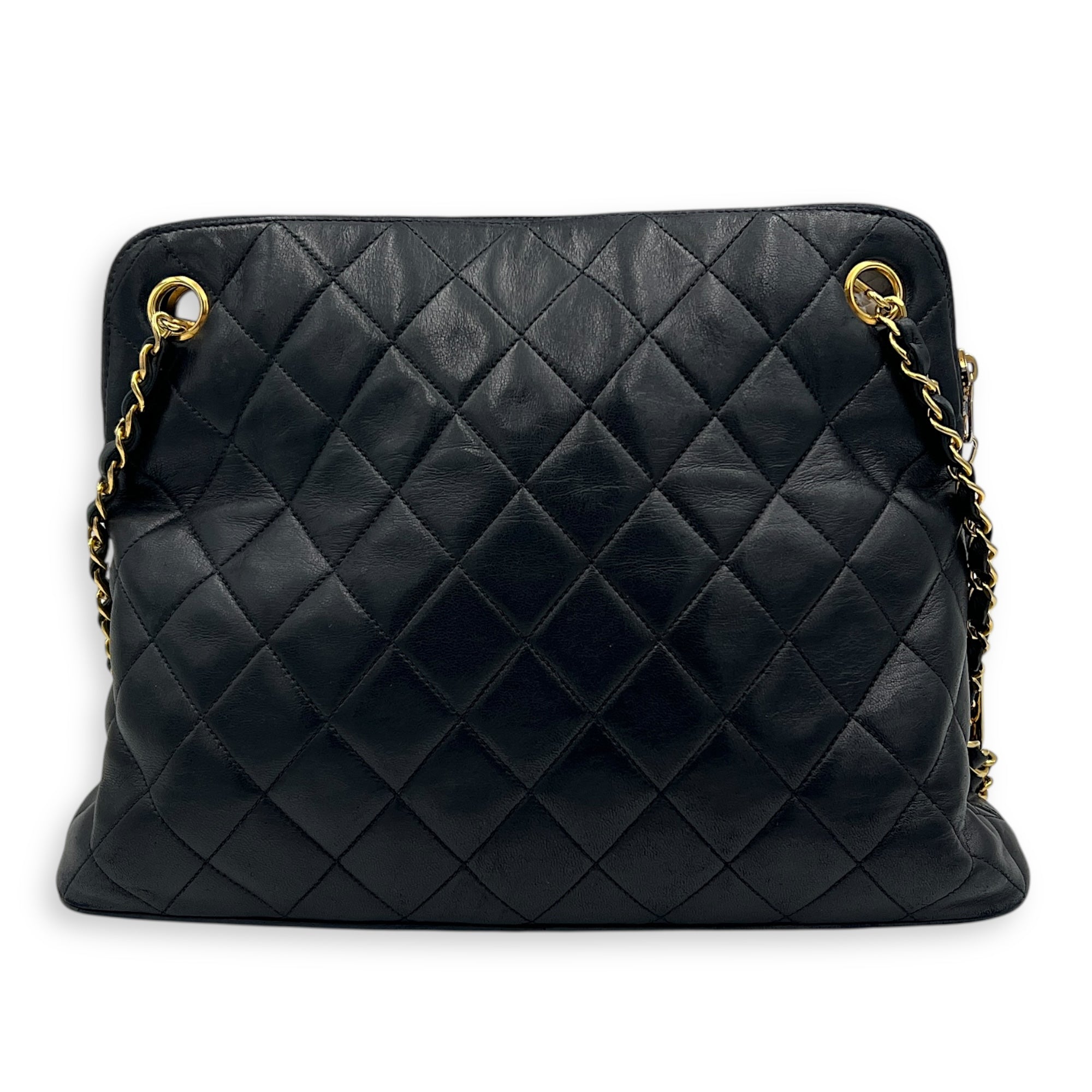 Vintage Shoulder Bag Black in Lambskin, Gold hardware