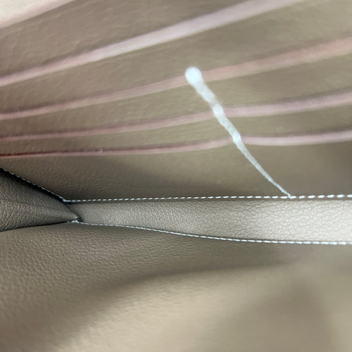 Constance To Go Etoupe Wallet On Chain in Evercolor, Gold hardware