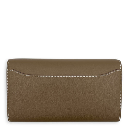 Constance To Go Etoupe Wallet On Chain in Evercolor, Gold hardware
