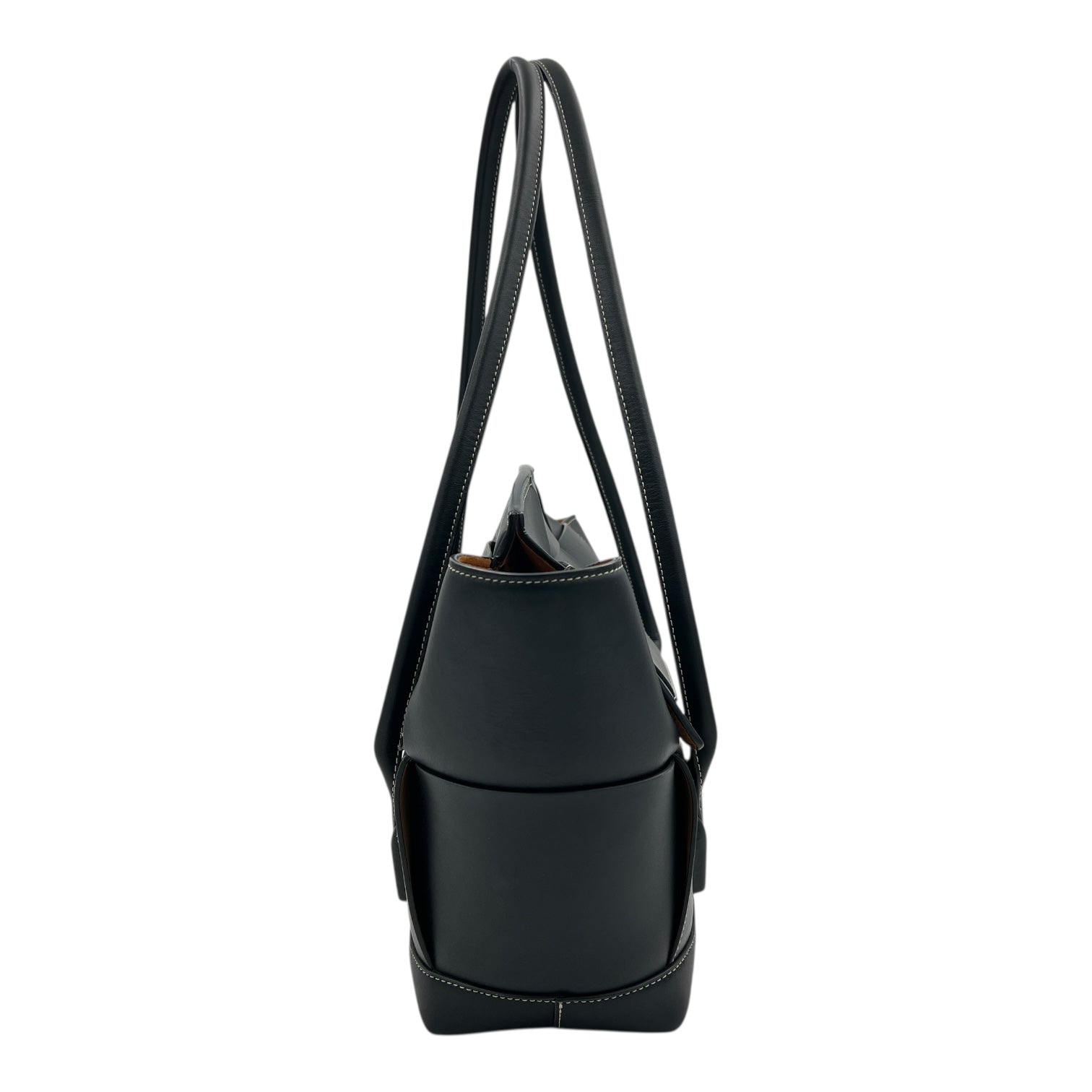Arco Shoulder Bag Black in Calfskin, Silver hardware