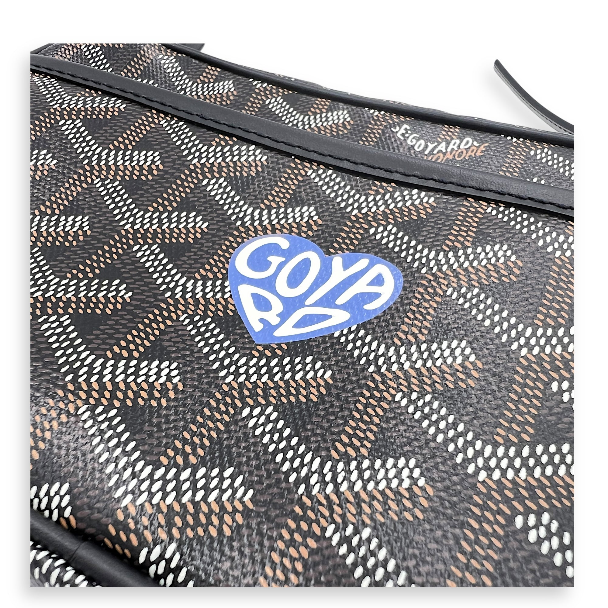 Cap Vert Crossbody Bag Black in Coated Canvas, Silver hardware