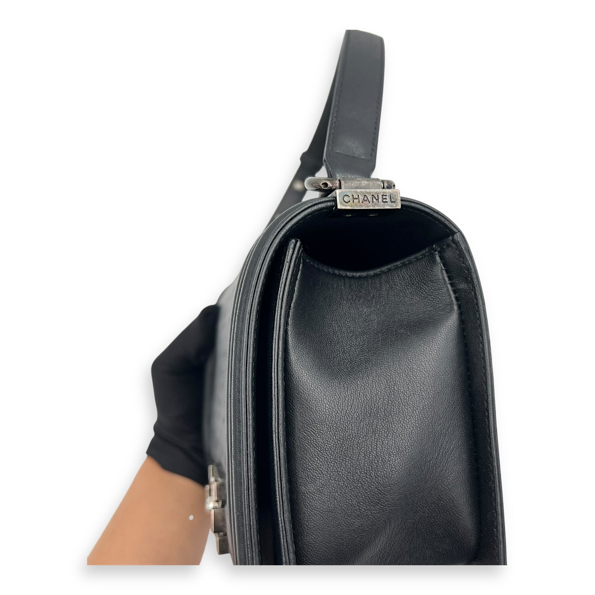 Boy Shoulder Bag Black in Lambskin, Ruthenium hardware