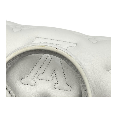 Papillon BB White Crossbody Bag in Calfskin, Gold hardware