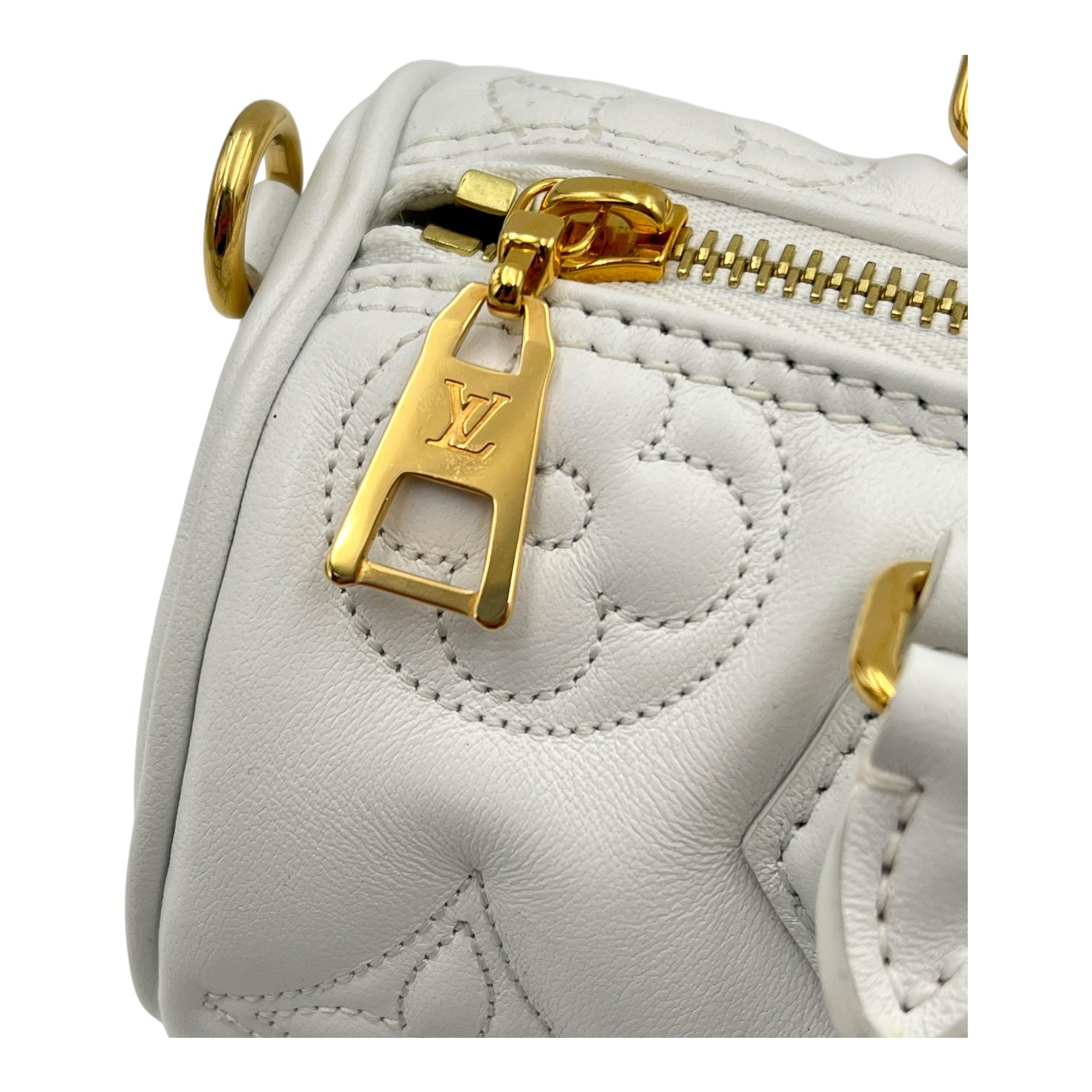 Papillon BB White Crossbody Bag in Calfskin, Gold hardware