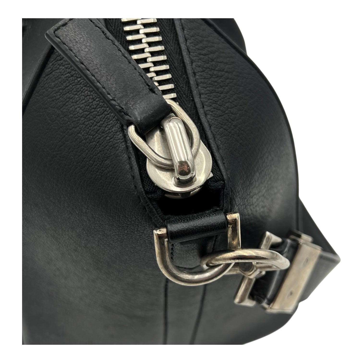 Antigona Top Handle Bag Black in Calfskin, Silver hardware