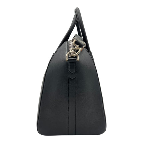 Antigona Top Handle Bag Black in Calfskin, Silver hardware