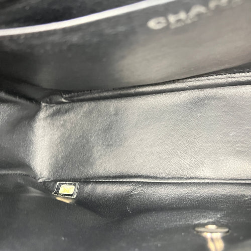 Classic Jumbo Single Flap Black Shoulder Bag in Caviar Leather, Silver hardware