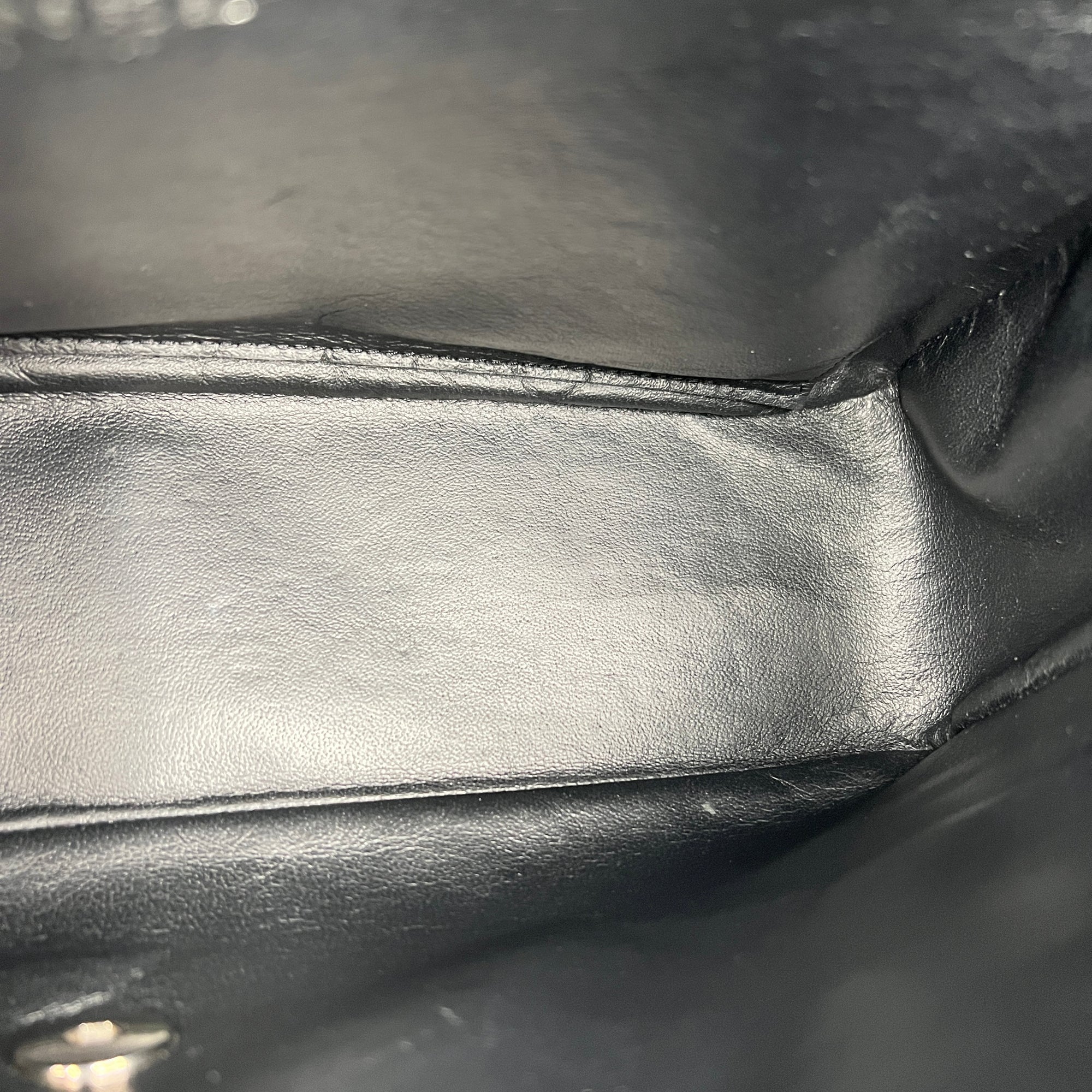 Classic Jumbo Single Flap Black Shoulder Bag in Caviar Leather, Silver hardware