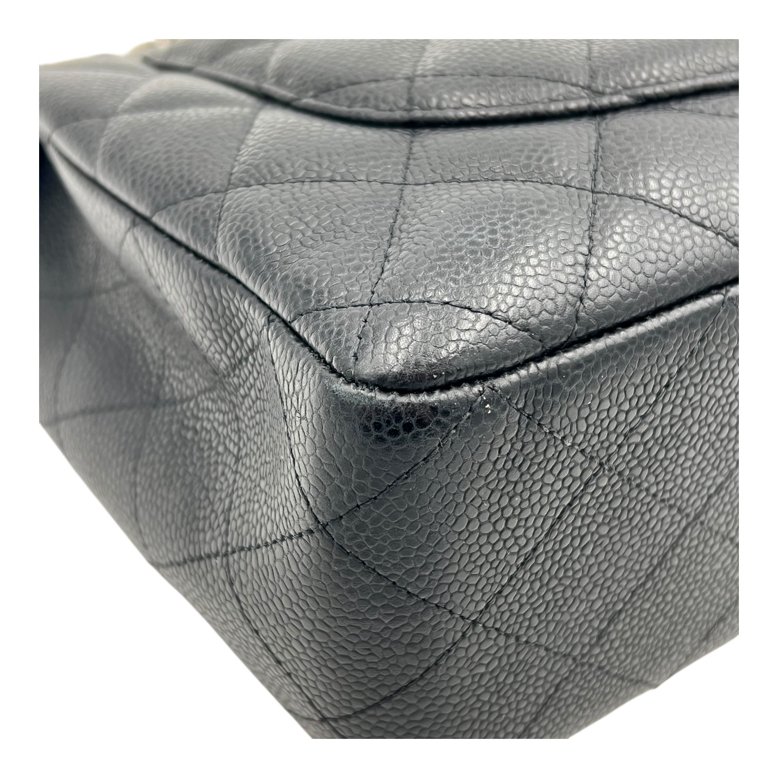 Classic Jumbo Single Flap Black Shoulder Bag in Caviar Leather, Silver hardware