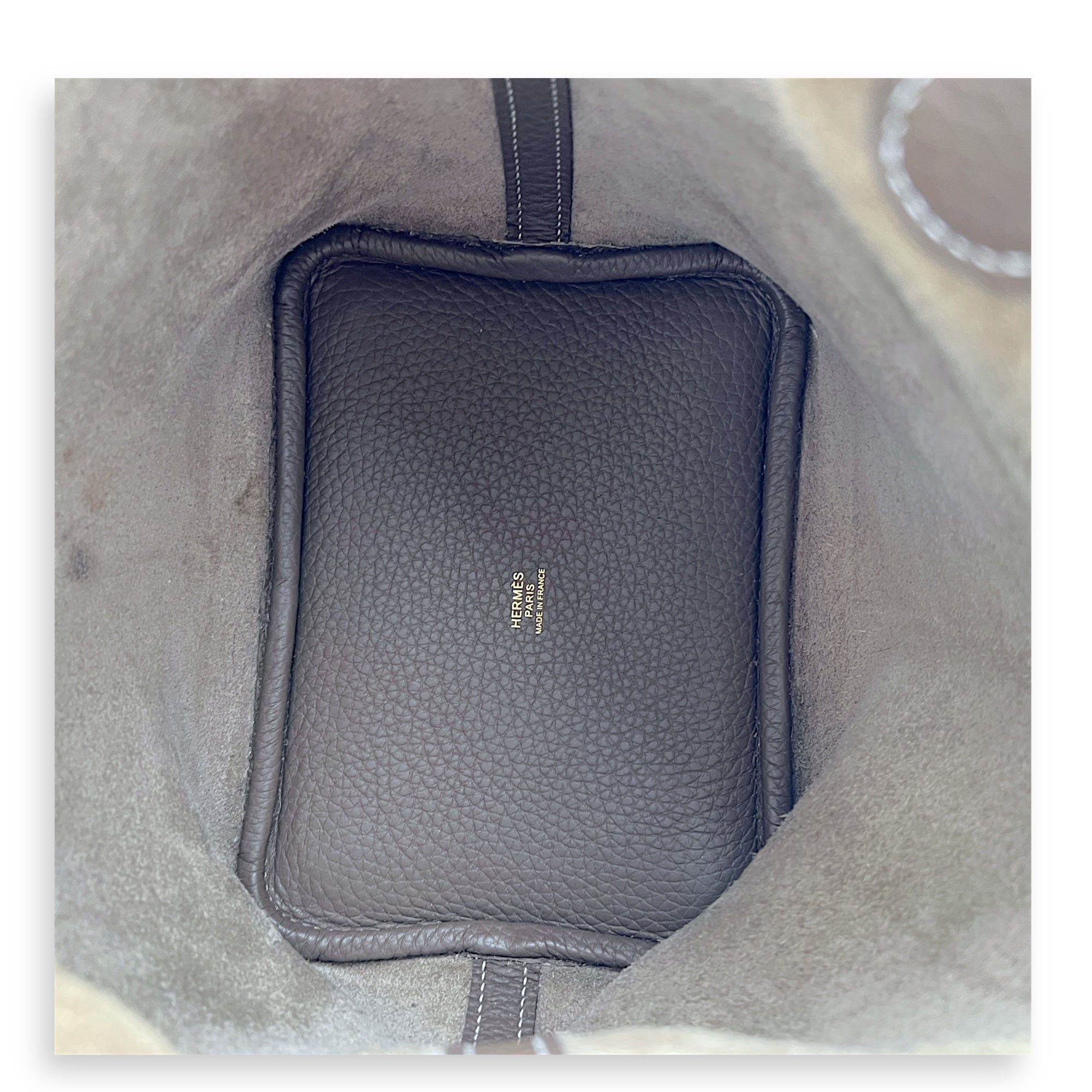 Picotin Eutope in Clemence, Gold hardware