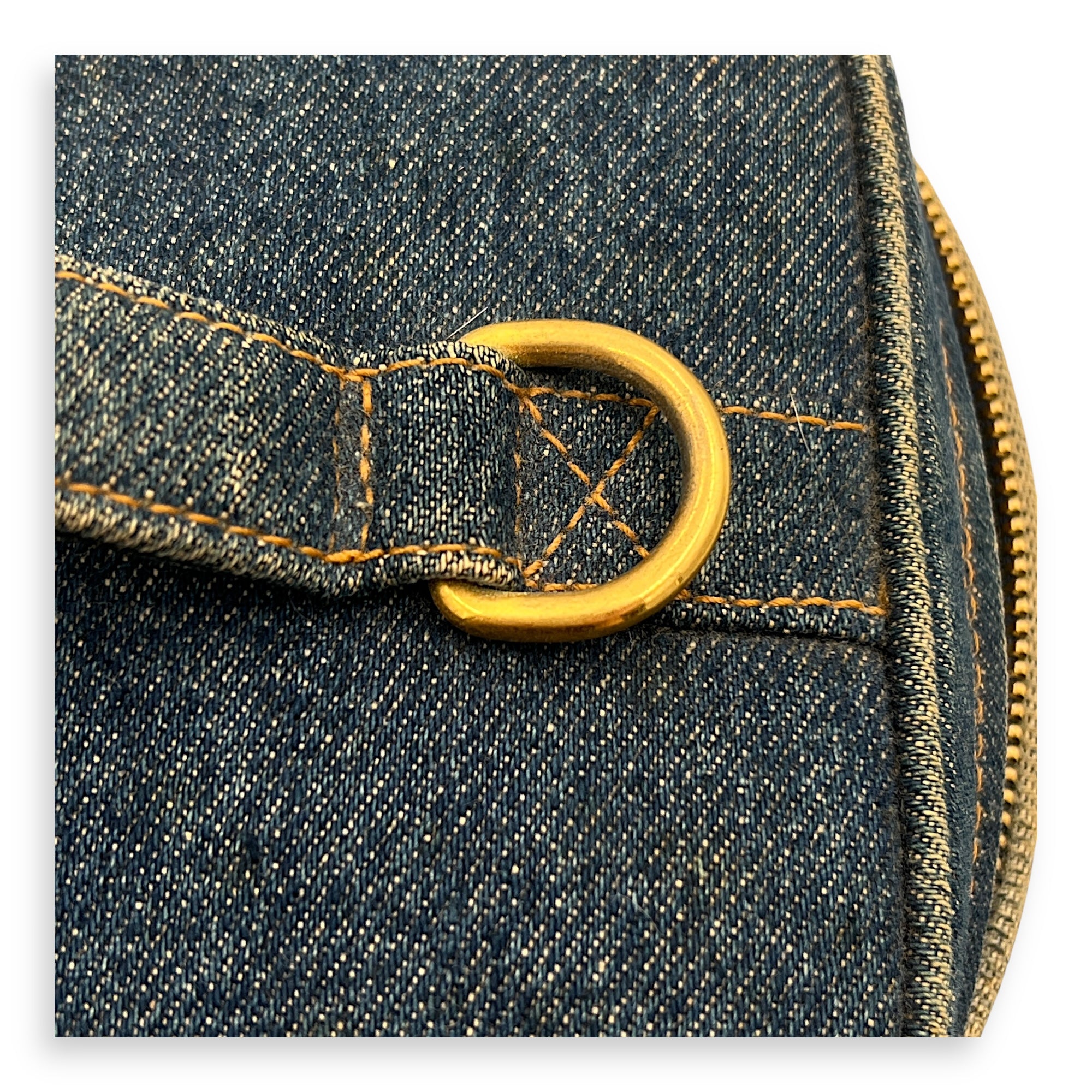 CC Vintage Vanity Bag Blue in Denim, Gold hardware