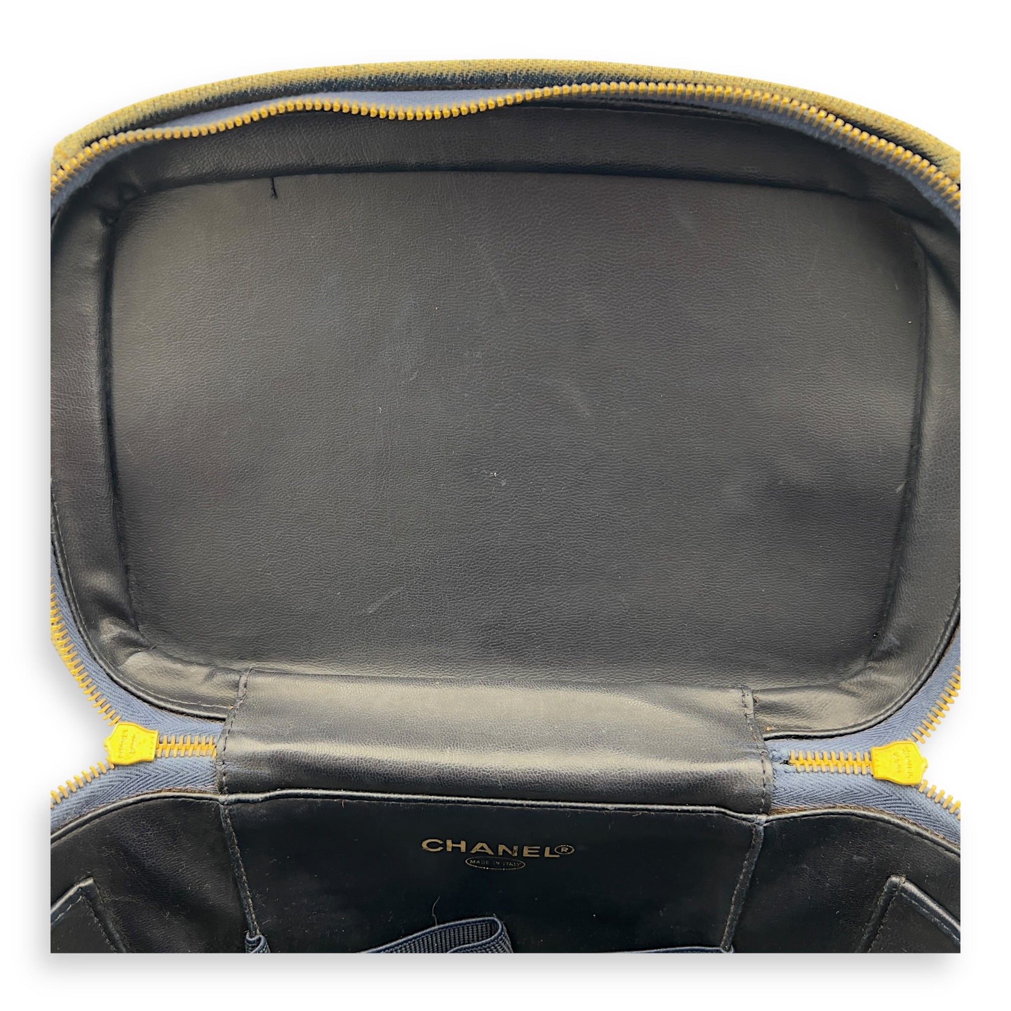 CC Vintage Vanity Bag Blue in Denim, Gold hardware