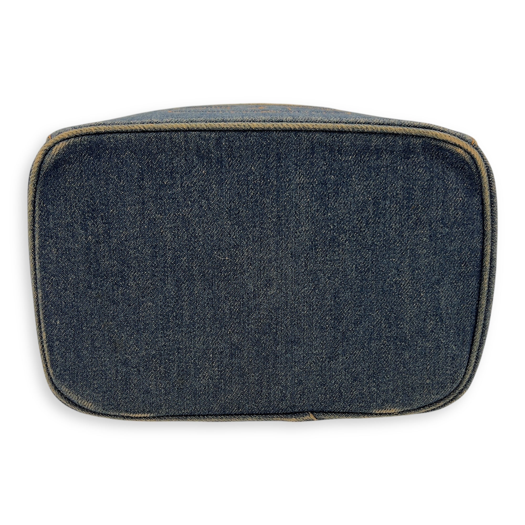 CC Vintage Vanity Bag Blue in Denim, Gold hardware