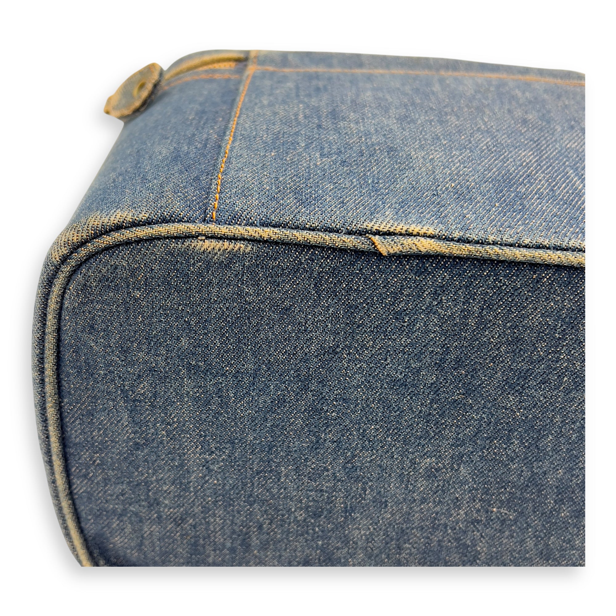 CC Vintage Vanity Bag Blue in Denim, Gold hardware