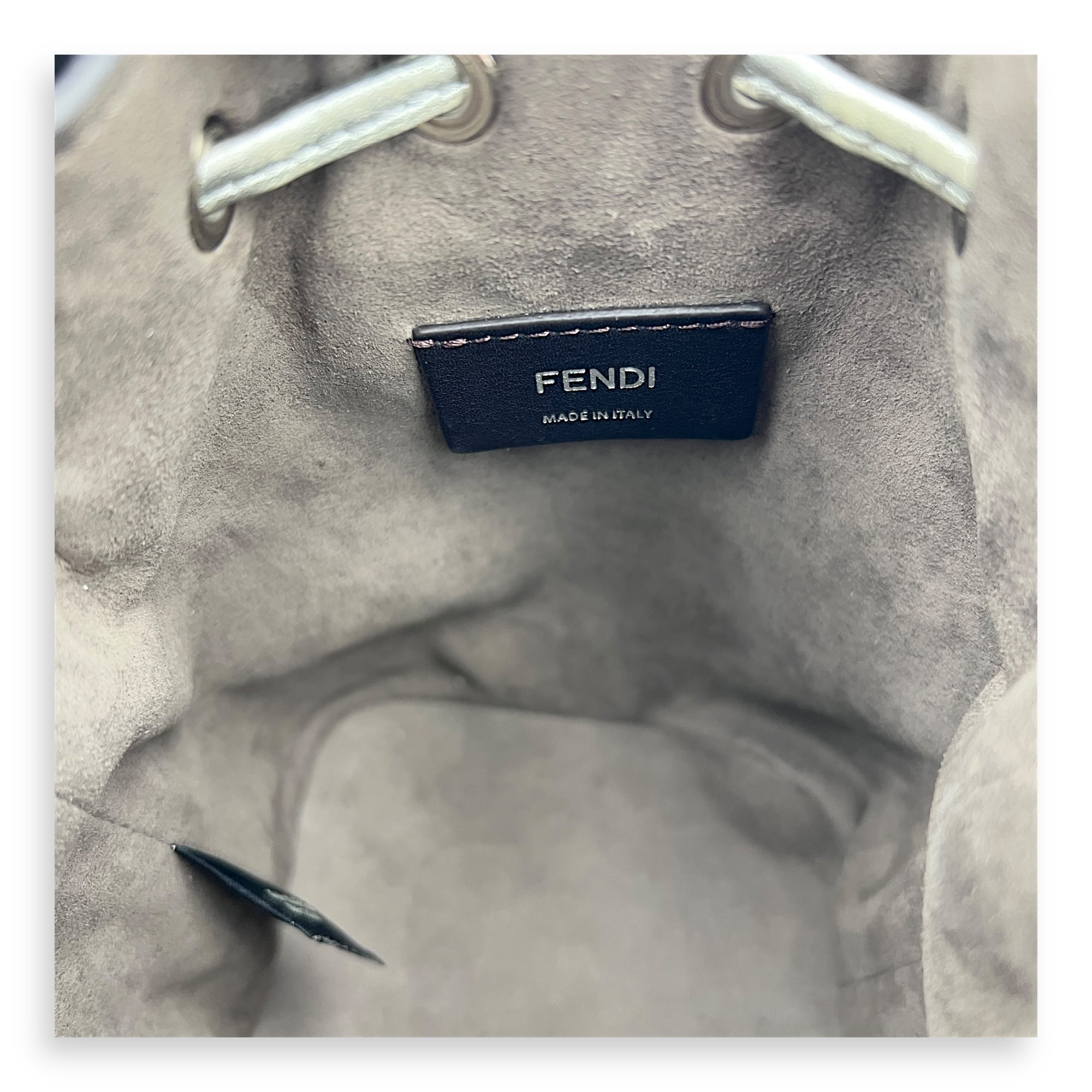 Mon Tresor Bucket Bag Silver in Calfskin, Silver hardware