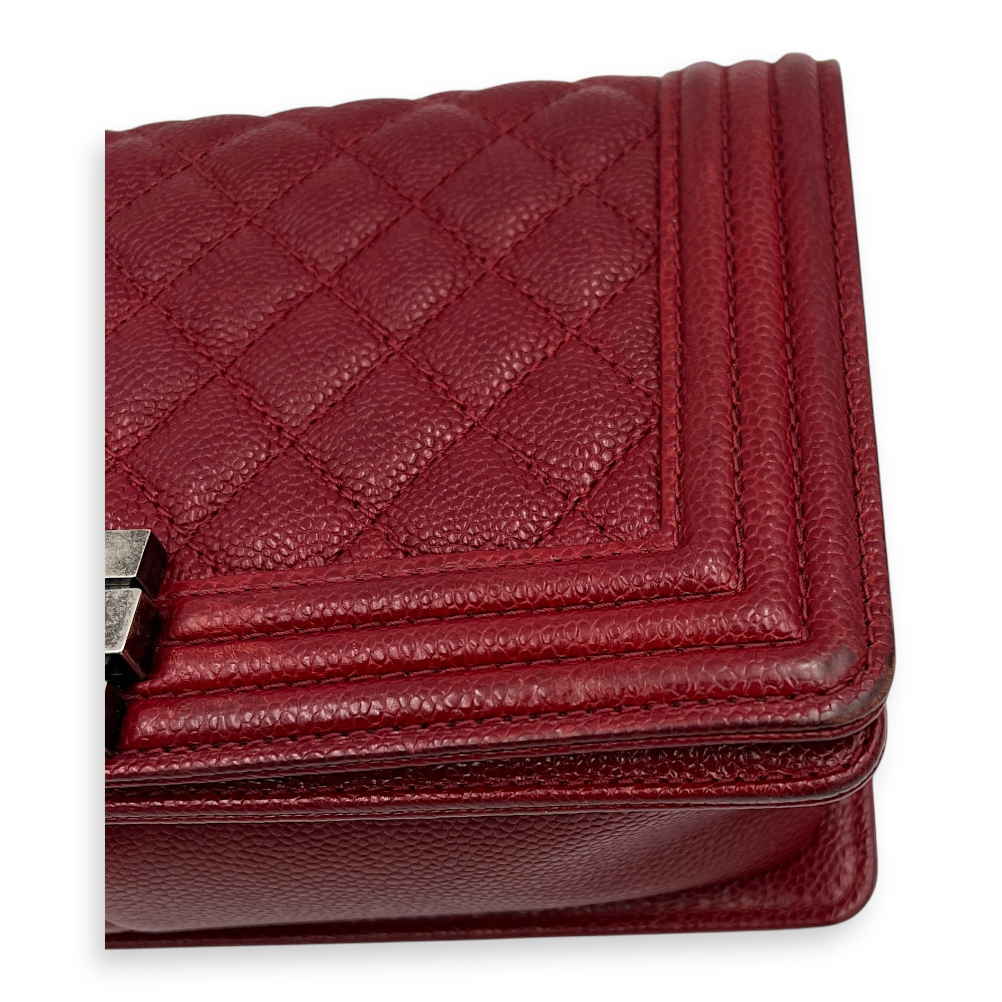 Boy Shoulder Bag Medium Red in Caviar Leather, Ruthenium hardware