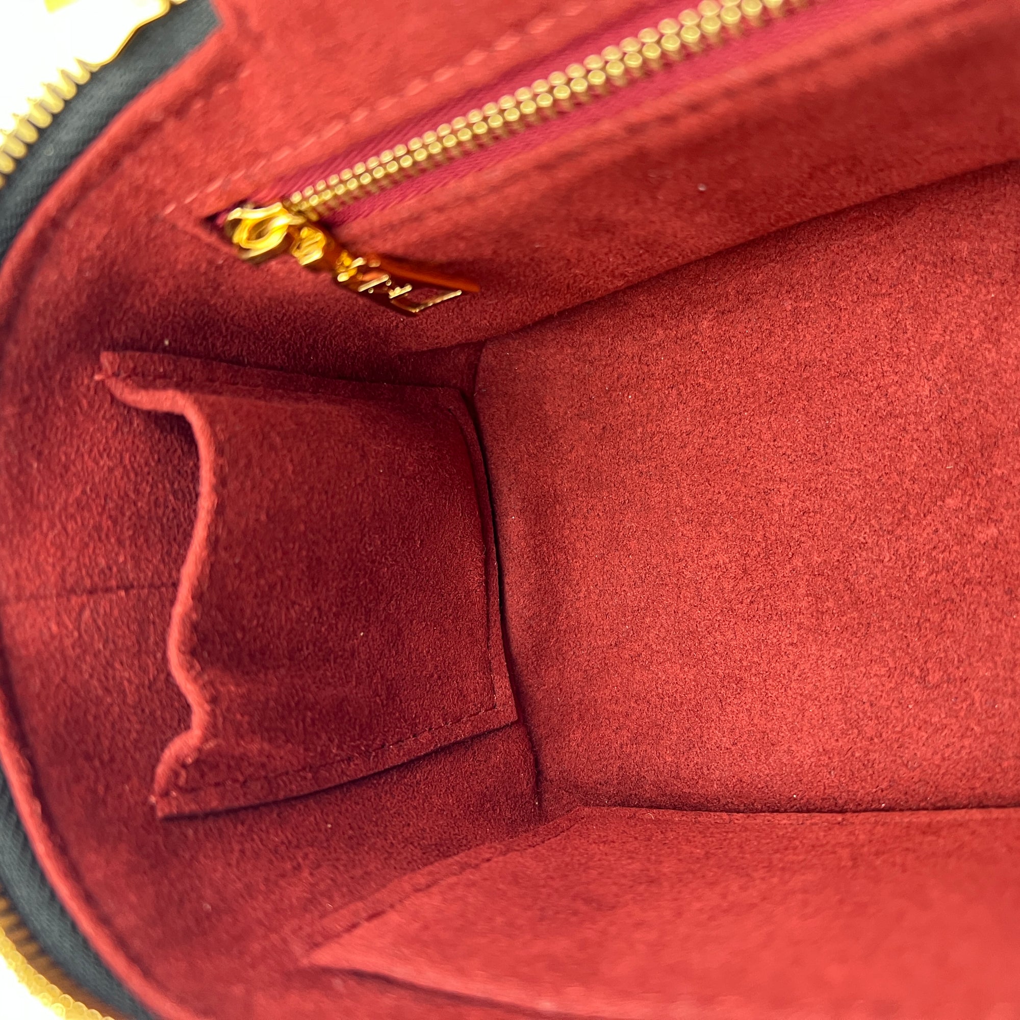 Others Vanity Bag Black in Empreinte Leather, Gold hardware