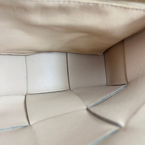 Cassette Crossbody Bag Beige in Calfskin, Gold hardware