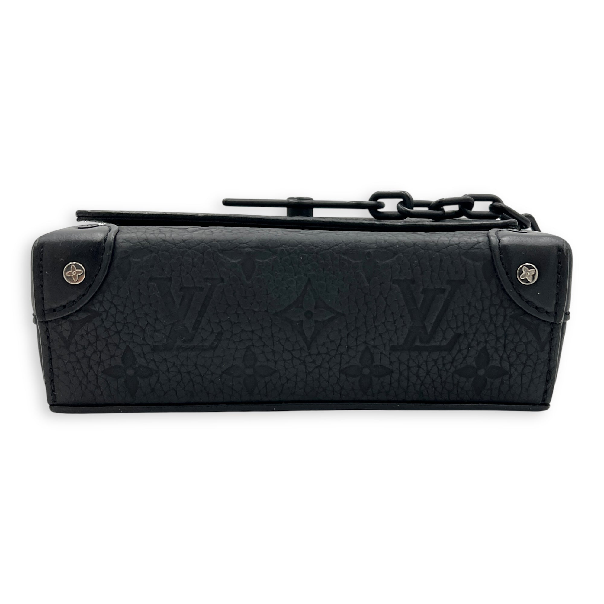 Steamer Shoulder Bag Black in Empreinte Leather, Black hardware