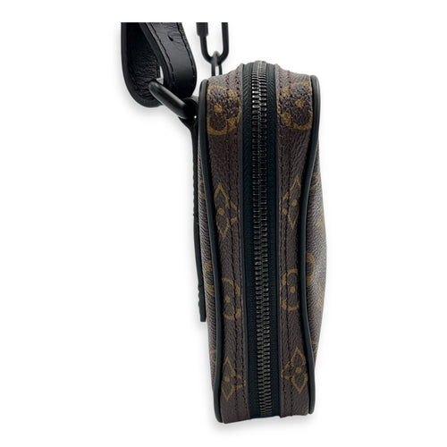 Solar Utility Brown Shoulder Bag in Monogram Coated Canvas, Black hardware