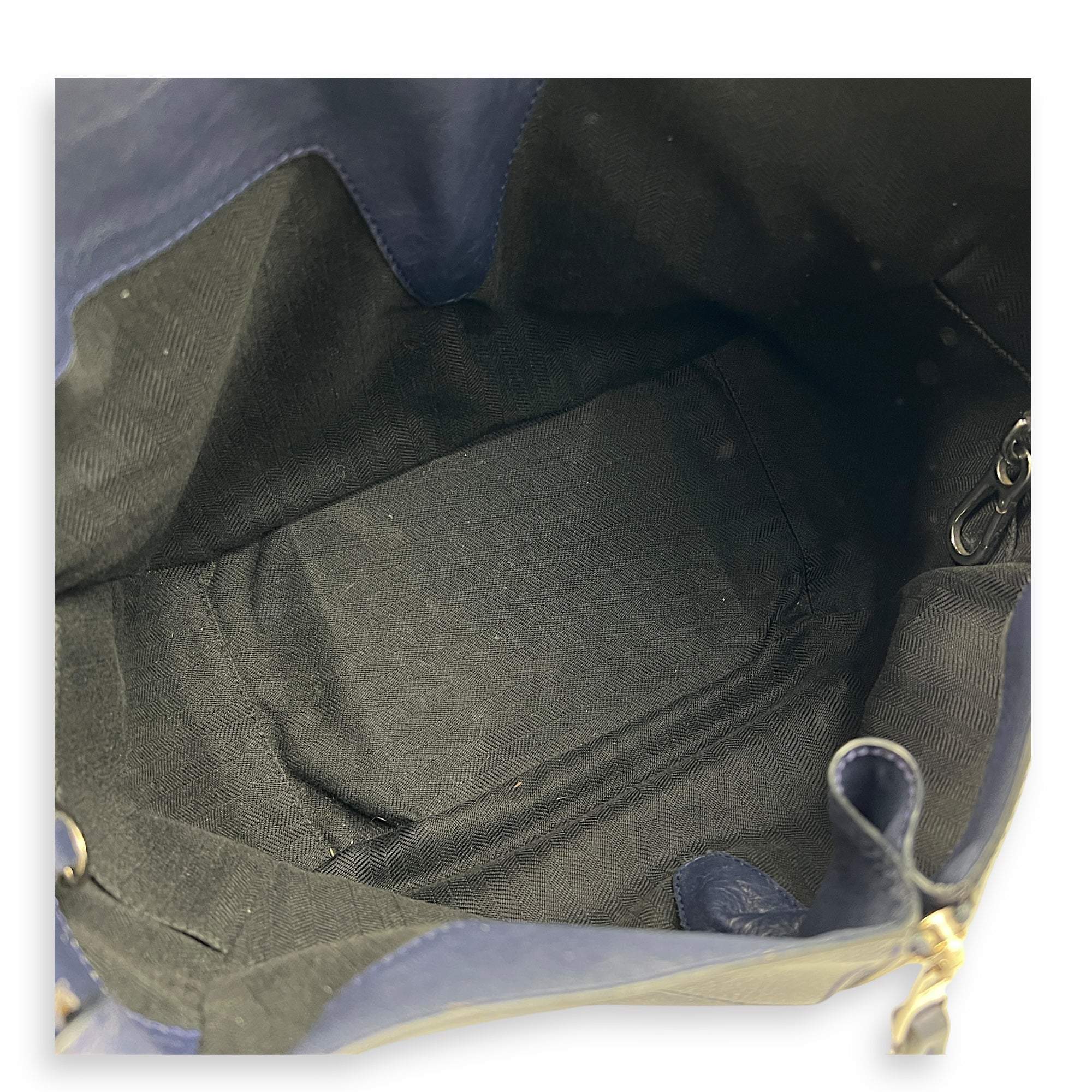 Hammock Small Blue Crossbody Bag in Calfskin, Silver hardware