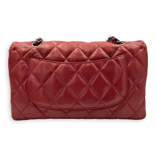 Accordion  Shoulder Bag Red in Lambskin, Gunmetal hardware