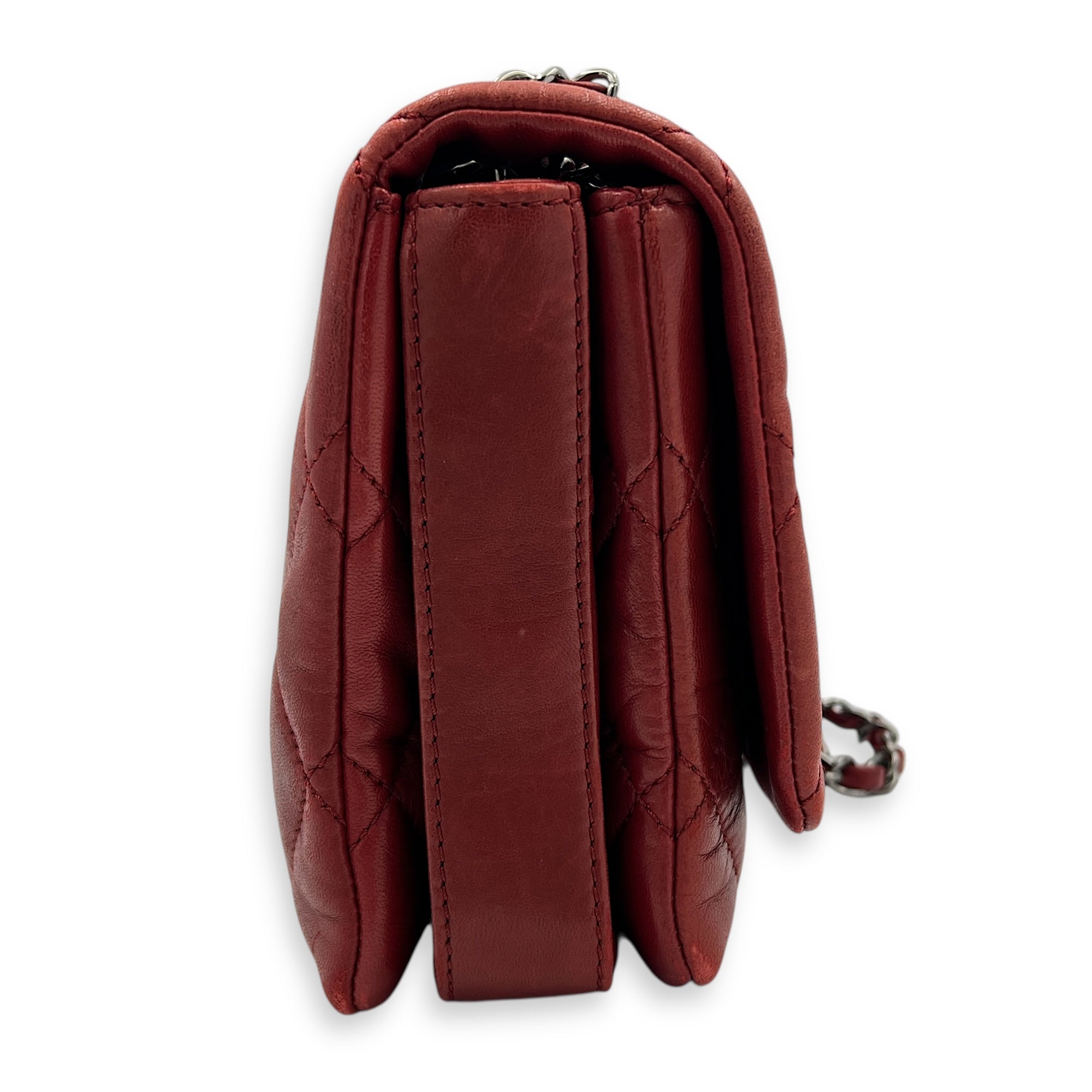 Accordion  Shoulder Bag Red in Lambskin, Gunmetal hardware