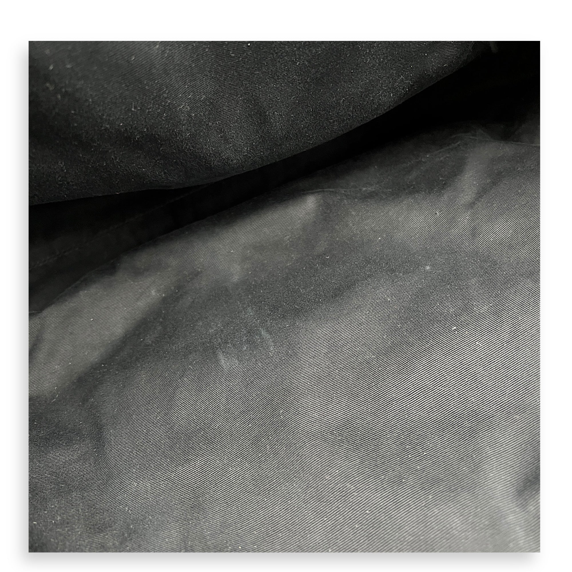 ICare Shoulder Bag Black in Lambskin, Gold hardware