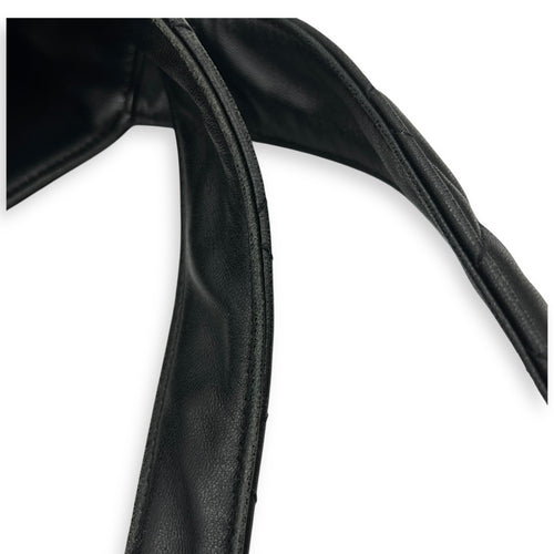 ICare Shoulder Bag Black in Lambskin, Gold hardware