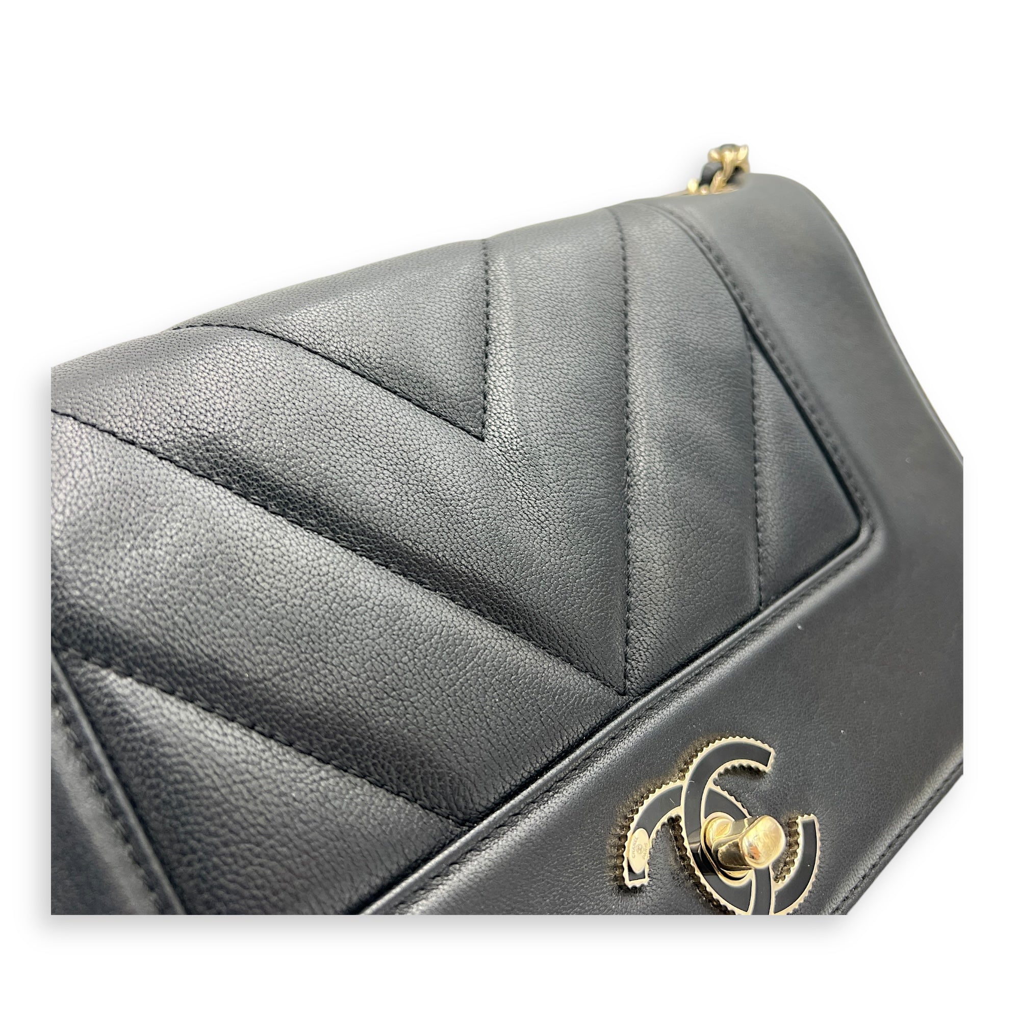 Mademoiselle Shoulder Bag Black in Calfskin, Gold hardware