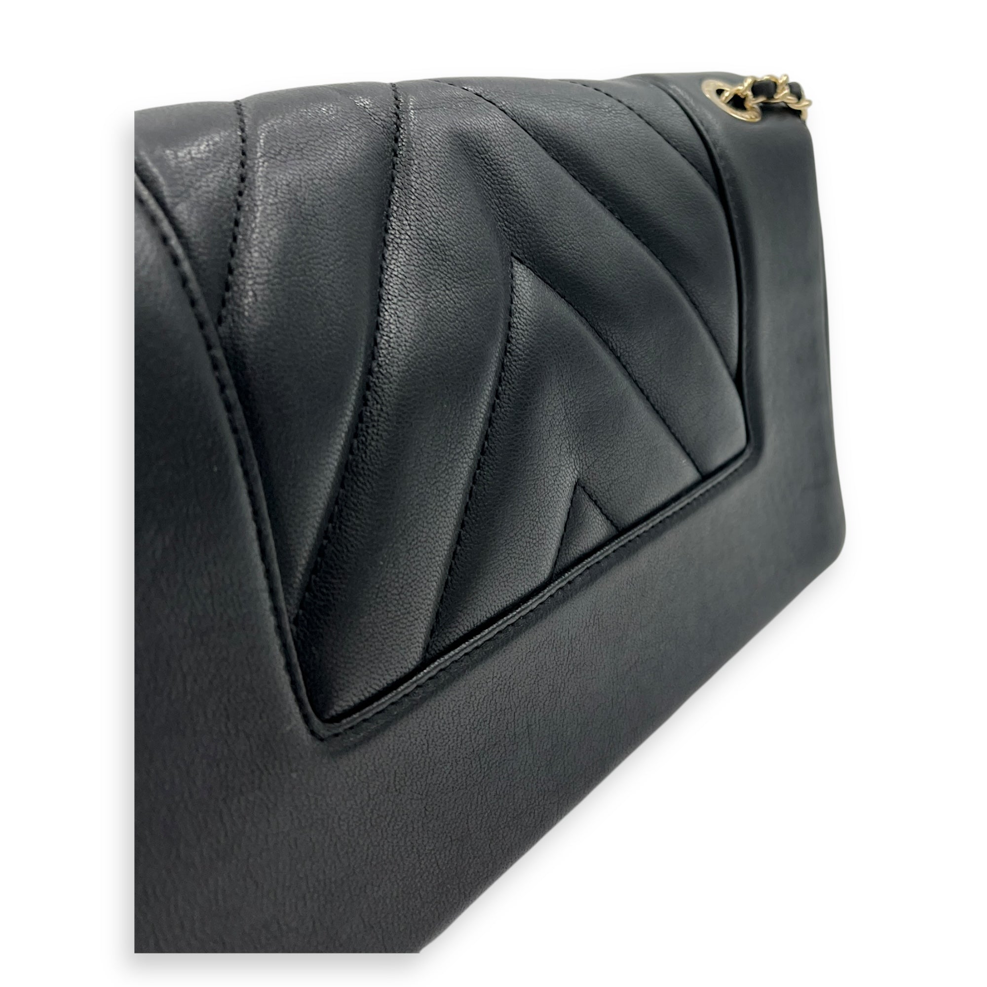 Mademoiselle Shoulder Bag Black in Calfskin, Gold hardware