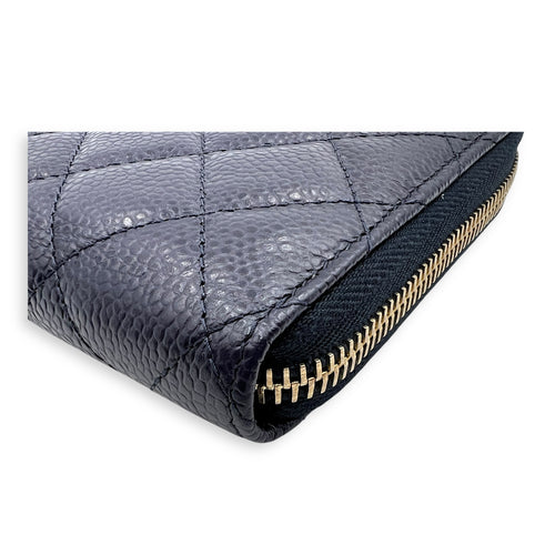 CC Wallet Blue in Caviar Leather, Gold hardware