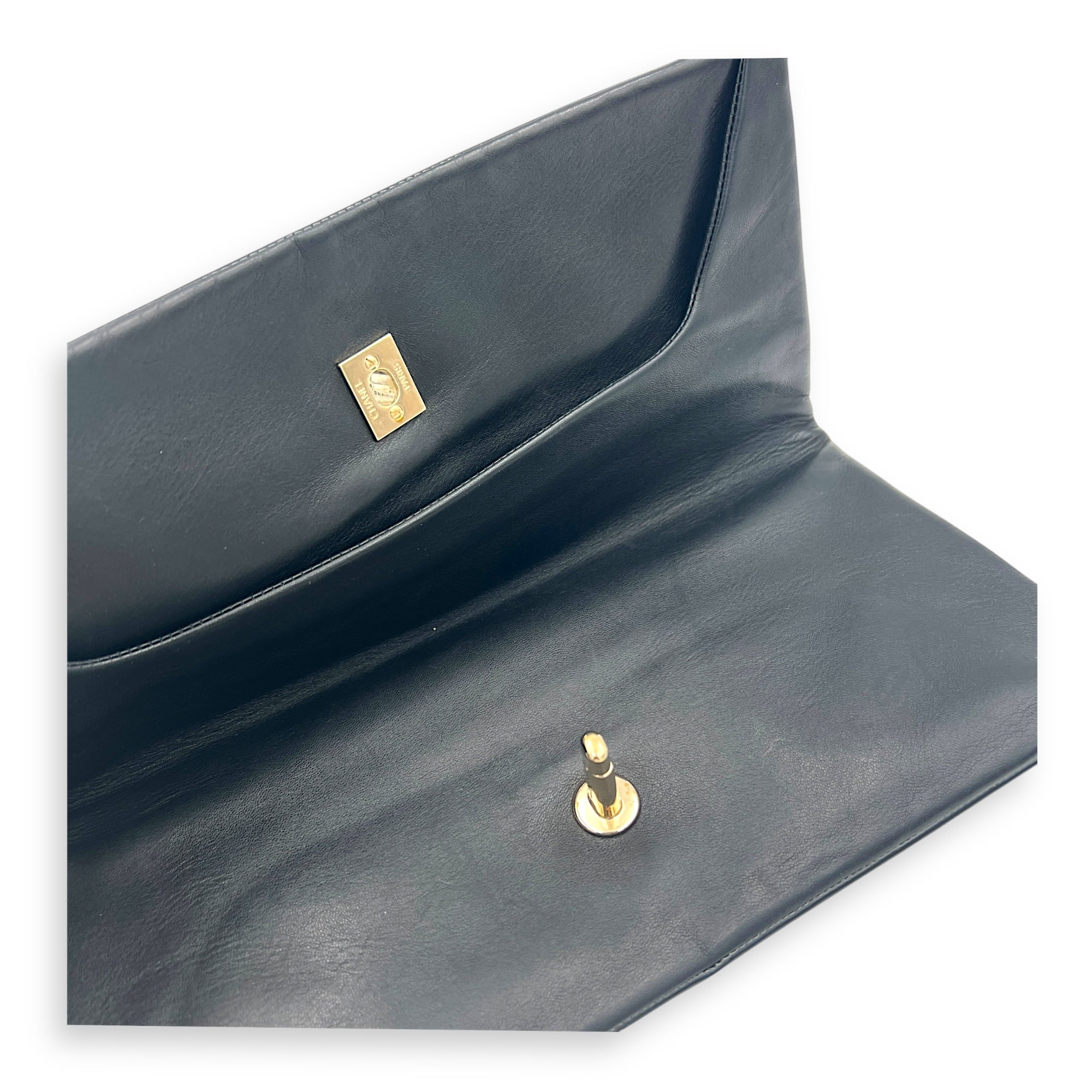 CC Clutch Black in Patent Leather, Silver hardware