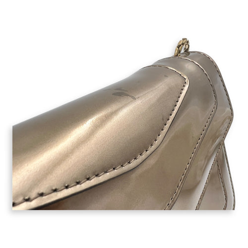 Serpenti Forever Shoulder Bag Gold in Patent Leather, Gold hardware